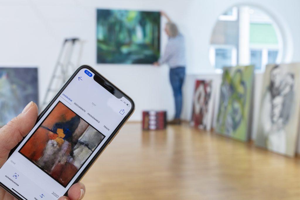 Sell your art worldwide at your own 4ART VR gallery